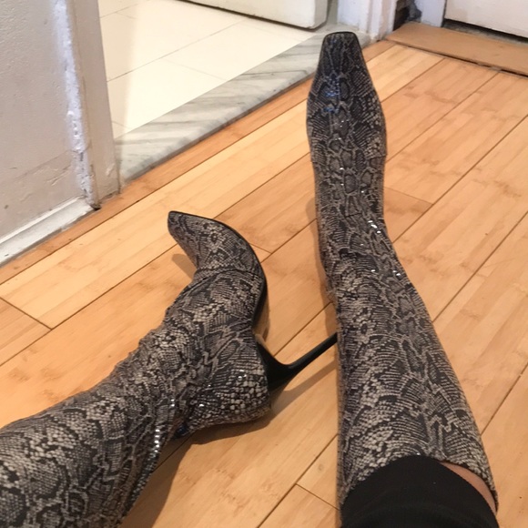 Snake faux stocking boot stilletto - Picture 4 of 5